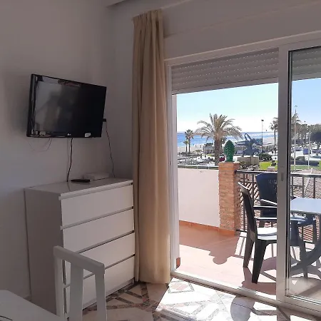 Apartamento Jazmin Playamar 1ª Linea De Playa * Торремолинос